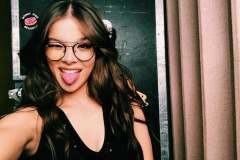 Hailee Steinfeld Cum Target