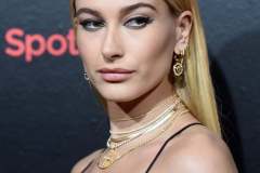 Hailey Bieber