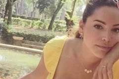 Kelly Brook Huge Tits