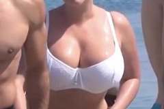 Kelly Brook Huge Tits